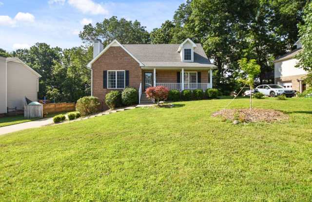 Pet Friendly Three Bedroom with Basement! photos photos