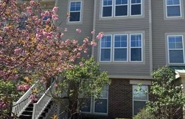 150 HAMILTON Street photos photos