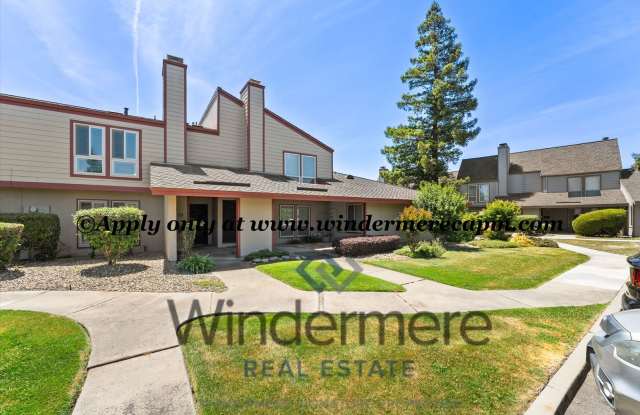 Easy Living in a Cozy West Sac Community! photos photos