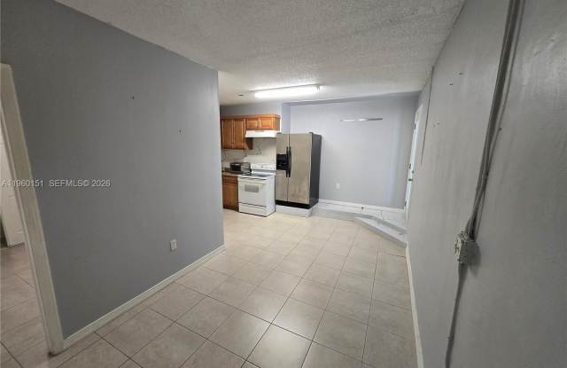 16650 SW 141st Ct photos photos