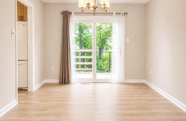 8425 BLEVINS WAY Court Gallery 4
