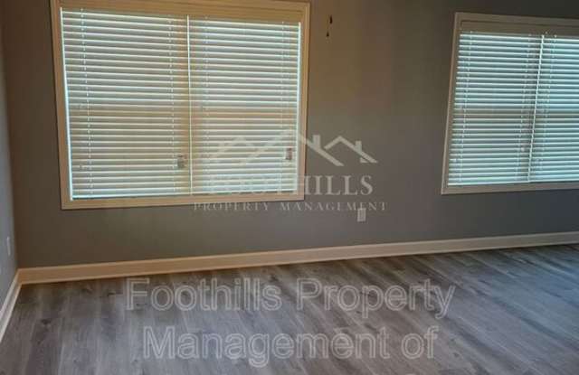 106 Royal View Gallery 3