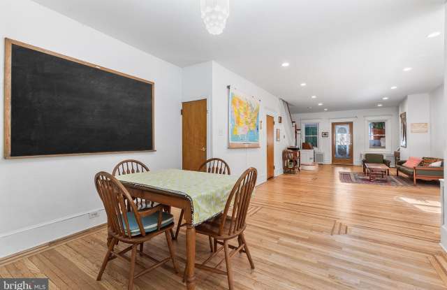 1513 E MOYAMENSING Avenue Gallery 4