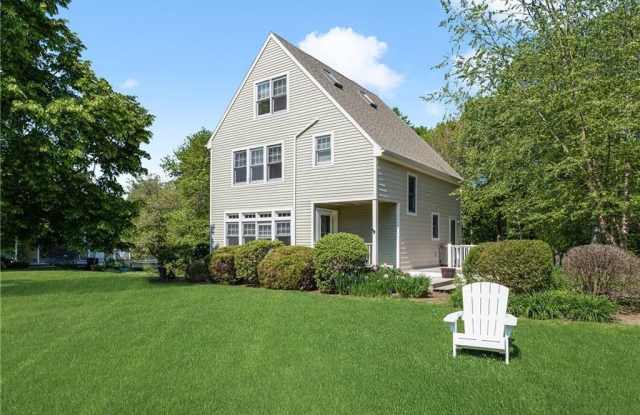 544 Slocum Road photos photos