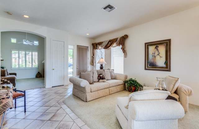 9215 N Broken Bow -- Gallery 4