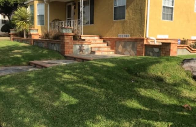 11236 Haas Ave - 11236 Haas Avenue, Westmont, CA 90047
