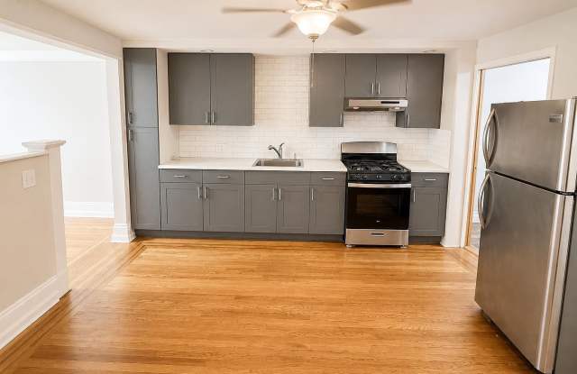 240 Suydam St # 1 Gallery 1