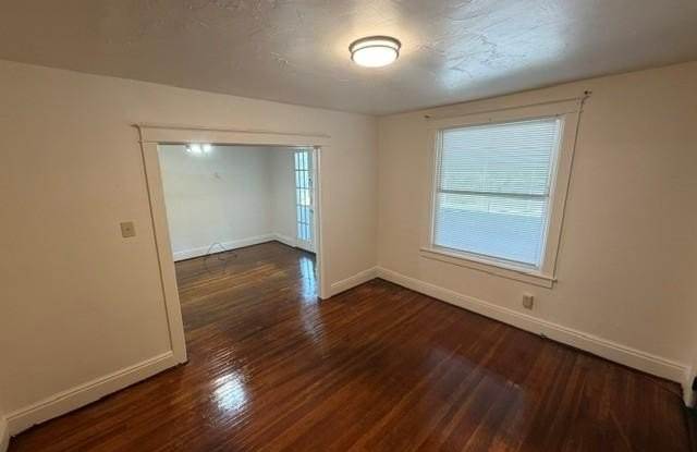 424 LINDEN Avenue Gallery 2