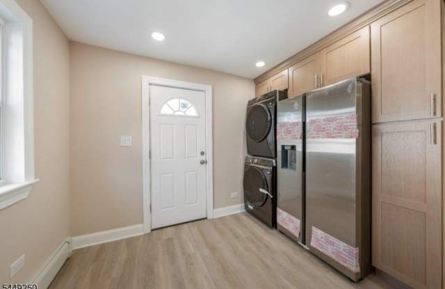 49 Caldwell Pl Gallery 4