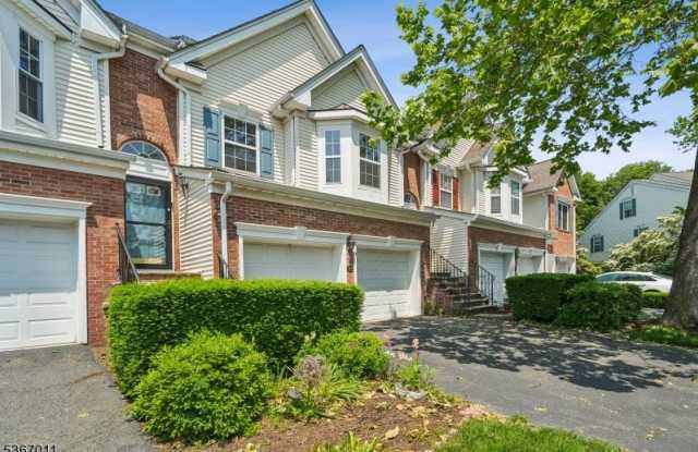 315 Winthrop Dr photos photos
