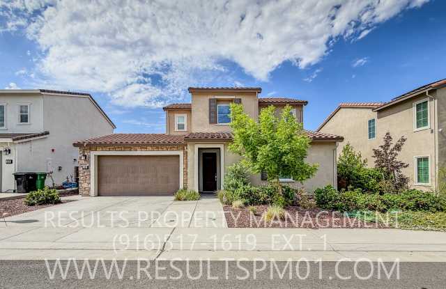 Gorgeous 4 Bedroom Lincoln Home photos photos