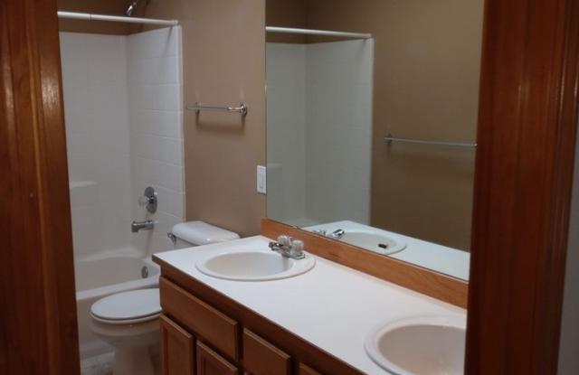 4019 Crystal Lane Loop Southeast Gallery 4