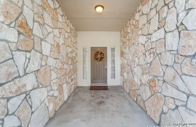 9310 ASPEN OAK Gallery 3