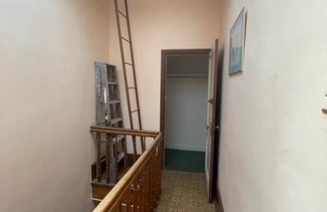 310 MONASTERY PL Gallery 3