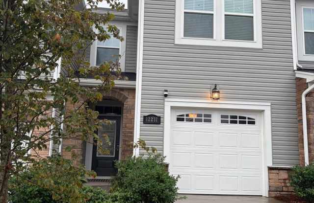 12237 Gambrell Drive Gallery 1