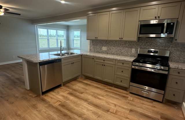 12201 Emshoff Road Gallery 4