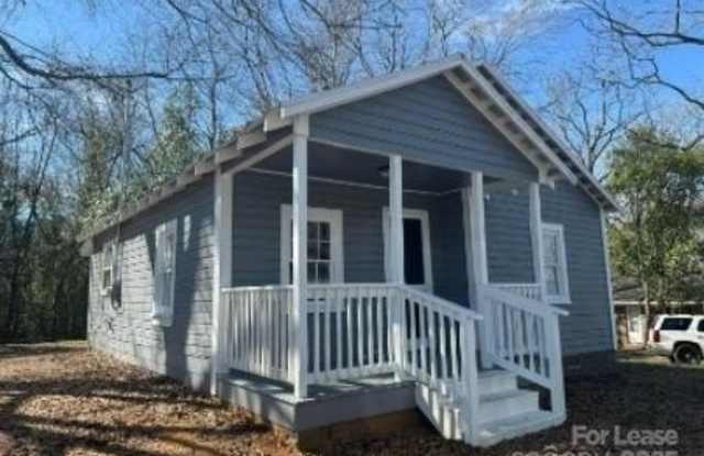 411 Clinton Avenue photos photos