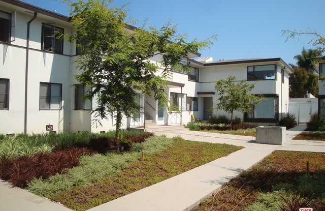 3130 S BARRINGTON AVE - 3130 South Barrington Avenue, Los Angeles, CA 90066