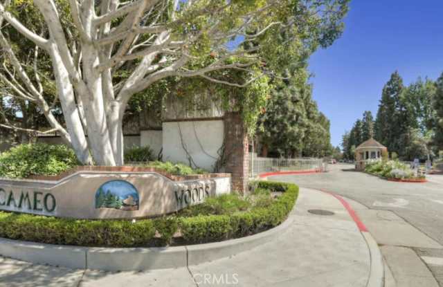 5866 Bowcroft Street - 5866 Bowcroft Street, Los Angeles, CA 90016