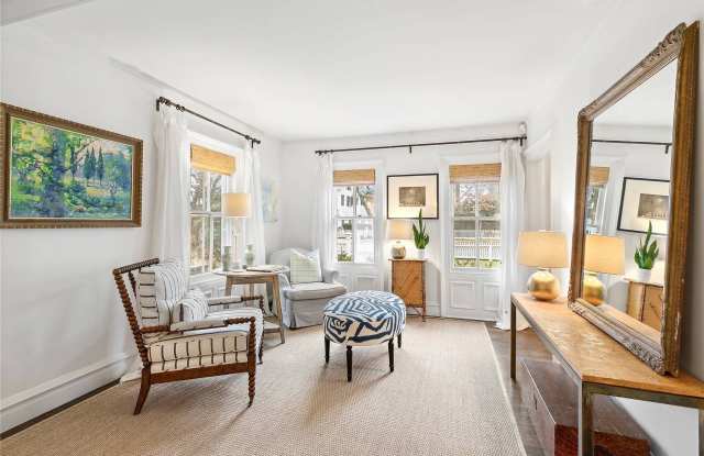 178 S Country Road Gallery 4