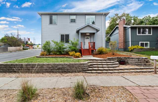 3164 East 16th Avenue photos photos