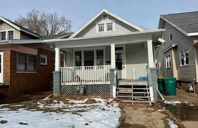 2013 West Laura Avenue - 2013 West Laura Avenue, West Peoria, IL 61604