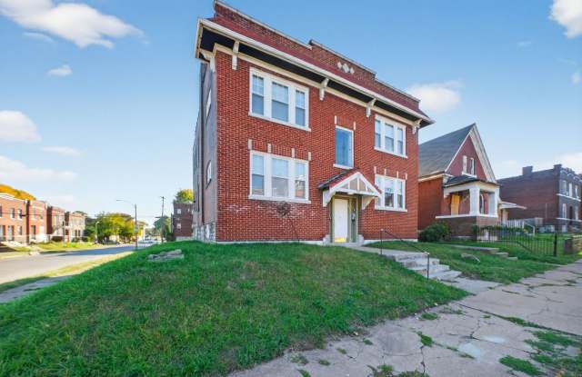 4102 Nebraska Ave -1F Gallery 3