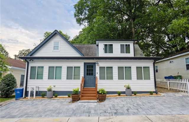 1170 Niles Avenue NW photos photos
