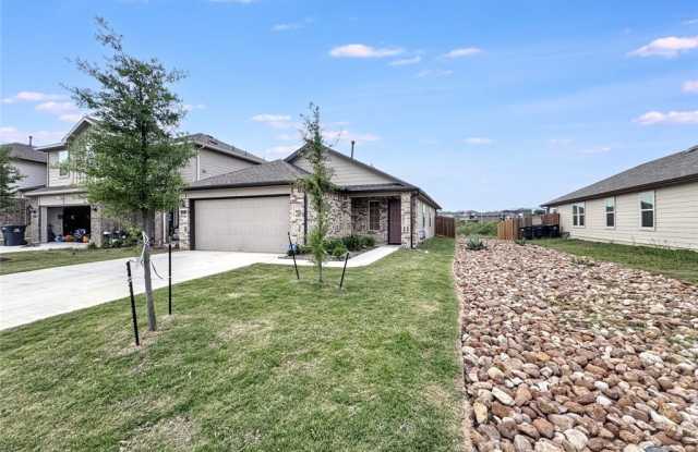 121 Calgary Lane - 121 Calgary Lane, San Marcos, TX 78666