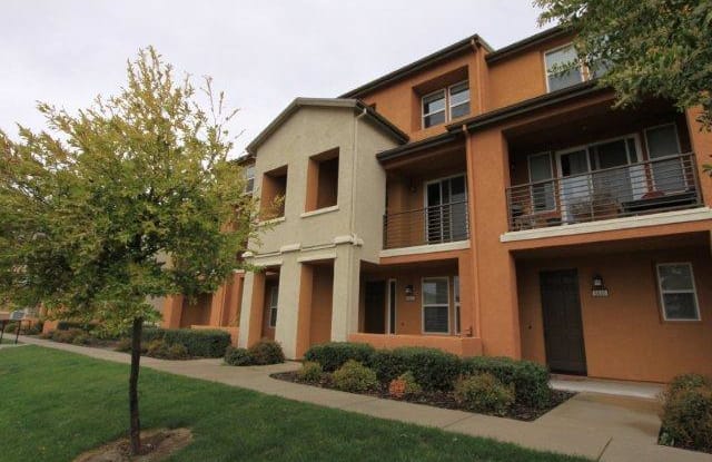 5631 Whimsical Ln # 86 - 5631 Whimsical Lane, Sacramento, CA 95835 5631 Whimsical Ln # 86 - 5631 Whimsical Lane, Sacramento, CA 95835