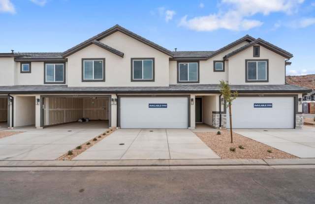 Your New Home Awaits! With a MOVE IN SPECIAL! Gallery 1