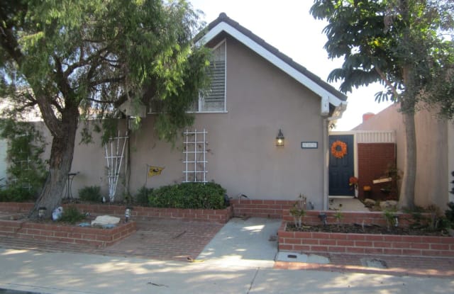 500 GALLEON WAY - 500 Galleon Way, Seal Beach, CA 90740