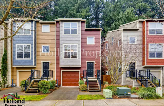 Beautiful Townhome with a Bonus Room in Hillsboro! photos photos