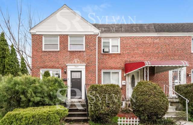 1425 Dartmouth Avenue photos photos