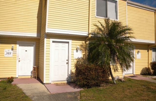 305 Cherokee Ct - 305 Cherokee Court, Altamonte Springs, FL 32701