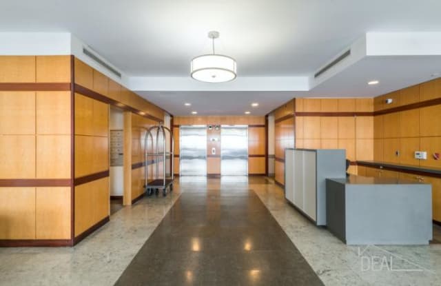 527 W 48th Street - 527 W 48th St, New York City, NY 10036