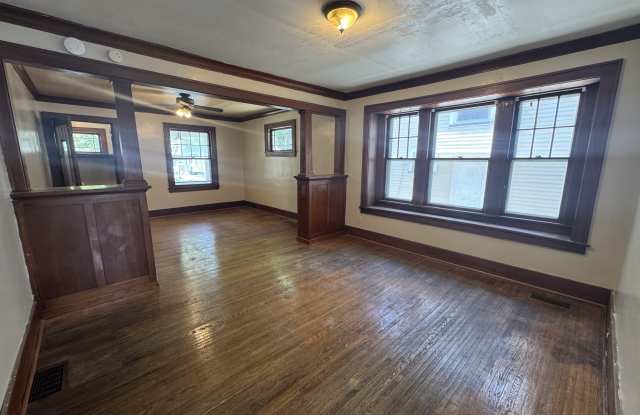 463-465 Glenwood Avenue - 463 Gallery 2