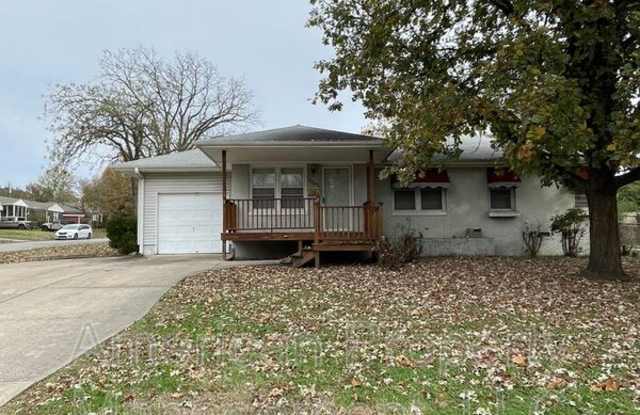 2505 S Quebec Ave photos photos