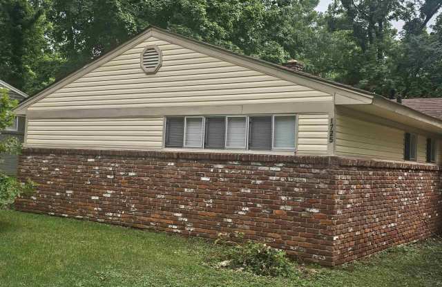 1725 CLAIRE Ave photos photos