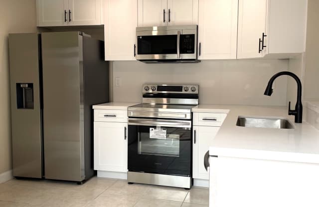 4702 Southwest 67th Avenue - O-19Unit O-19 photos photos 4702 Southwest 67th Avenue - O-19Unit O-19 photos photos