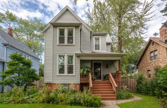 6722 N Olympia Avenue - 6722 North Olympia Avenue, Chicago, IL 60631