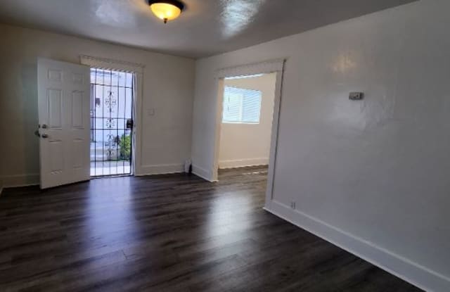 4415 1/2 Burns Ave - 4415 Burns Avenue, Los Angeles, CA 90029