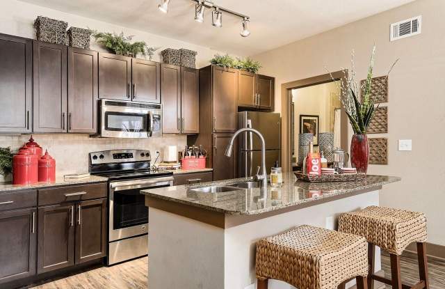 Sedona Ranch Apartments Gallery 2