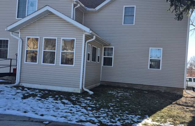 353 S Ludington St - 353 South Ludington Street, Columbus, WI 53925