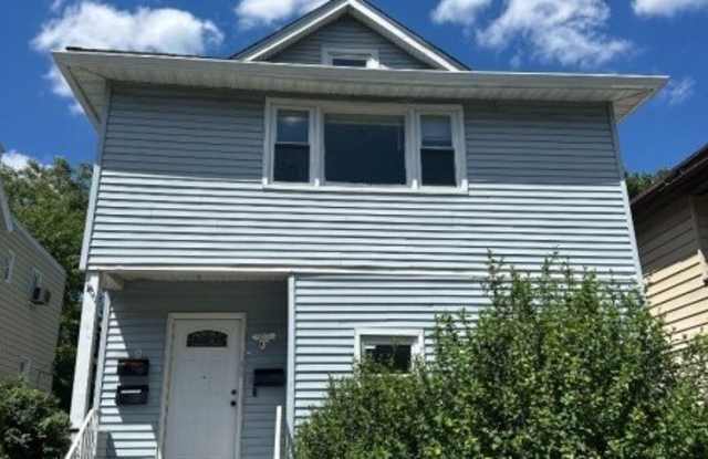 9 Rosedale Ave unit 1 photos photos