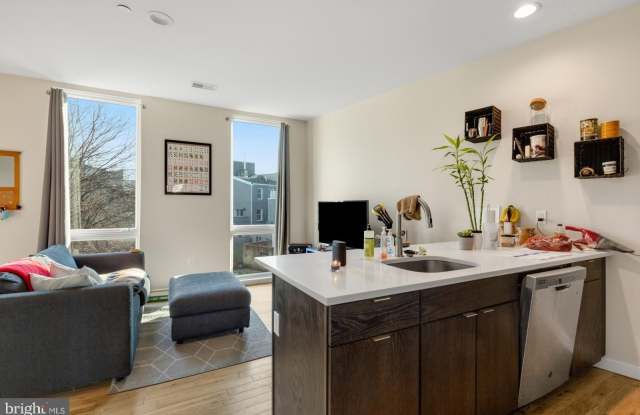 1317 FRANKFORD AVENUE - 1317 Frankford Avenue, Philadelphia, PA 19125