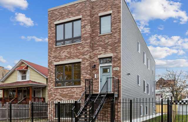 5939 W Superior Street photos photos