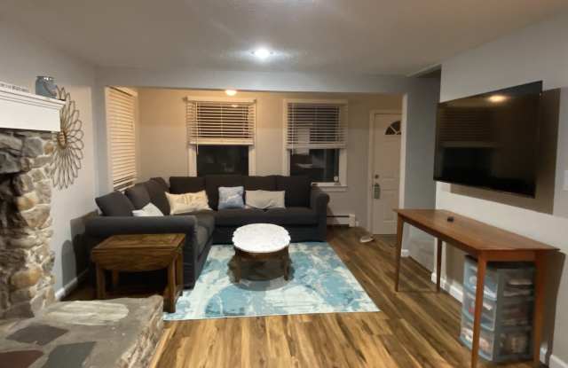 142 Old Black Point Road Gallery 2