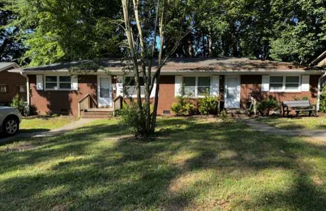 Newly renovated 2-bedroom, 1-bath duplex in Charlotte Located just minutes from NoDa, Plaza Midwood, and uptown photos photos