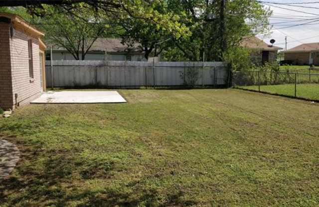 5315 Miller Avenue Gallery 3